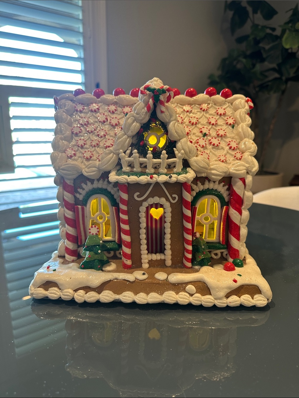 Gingerbread House Christmas Collectible EUC Grand Manor